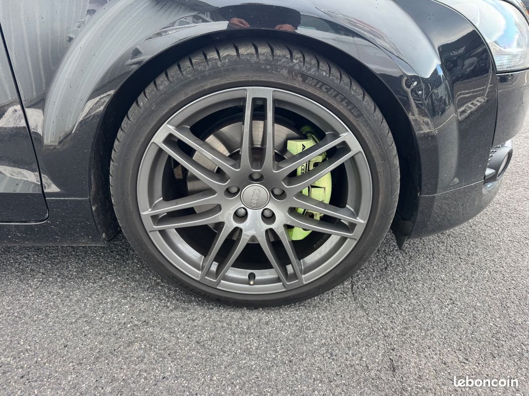 AUDI TT 3.2 V6 Quattro (image 21)