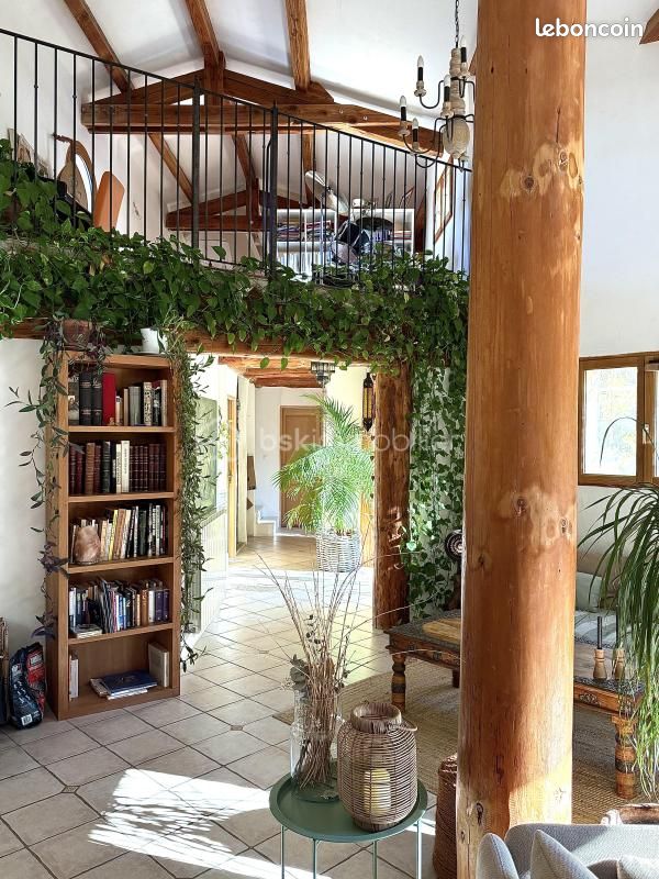 Maison 7 pièces 178 m² · à Carpentras · 178 m² · 399 000 €