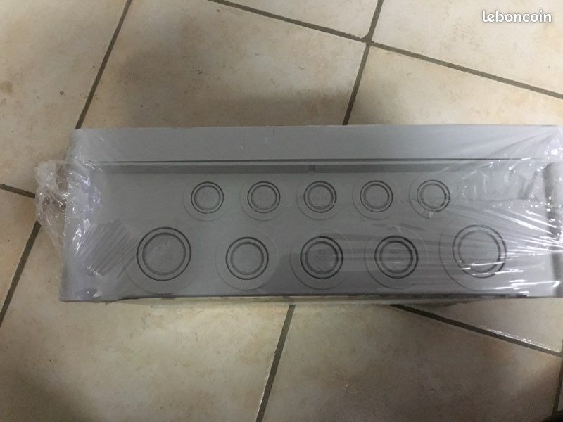 Grande boîte de dérivation IP 55 (image 3)