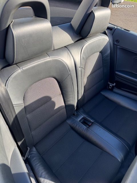 Audi a3 ii (3) cabriolet 1.6 tdi 105 dpf s line (image 2)