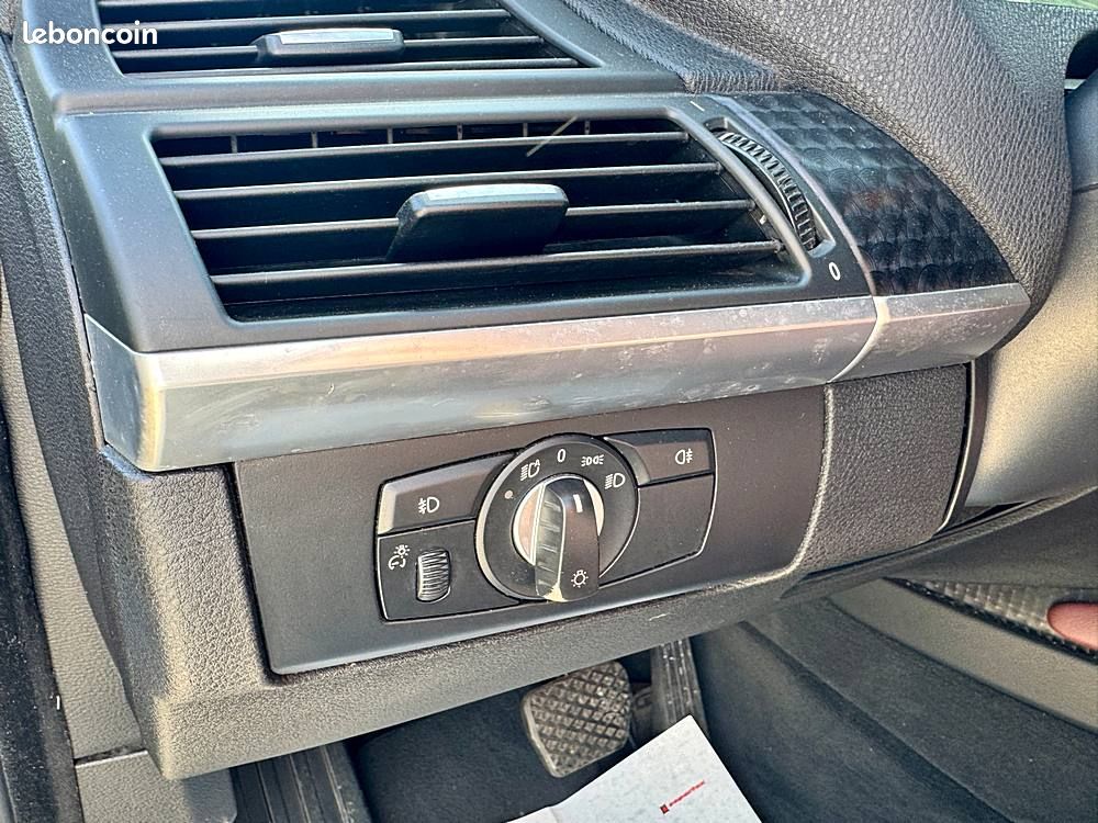 B.M.W. X6 xDrive 35 d 286cv Toit Ouvrent Attelage (image 11)