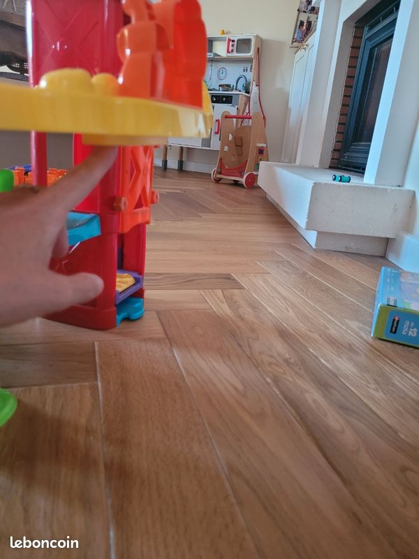 Garage VTech Tut Tut Bolides + nombreuses extensions + 5 véhicules – Très bon état (image 4)