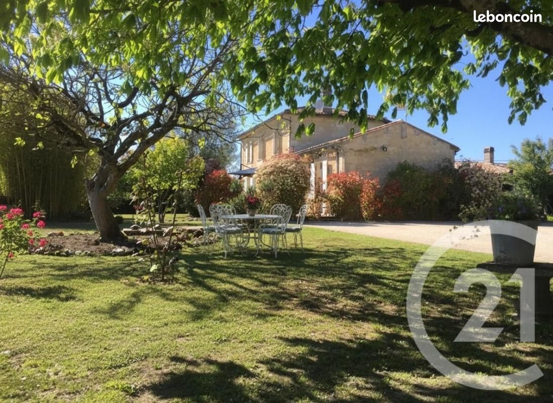 Maison 6 pièces 222 m² · à Gauriaguet · 222 m² · 340 000 €