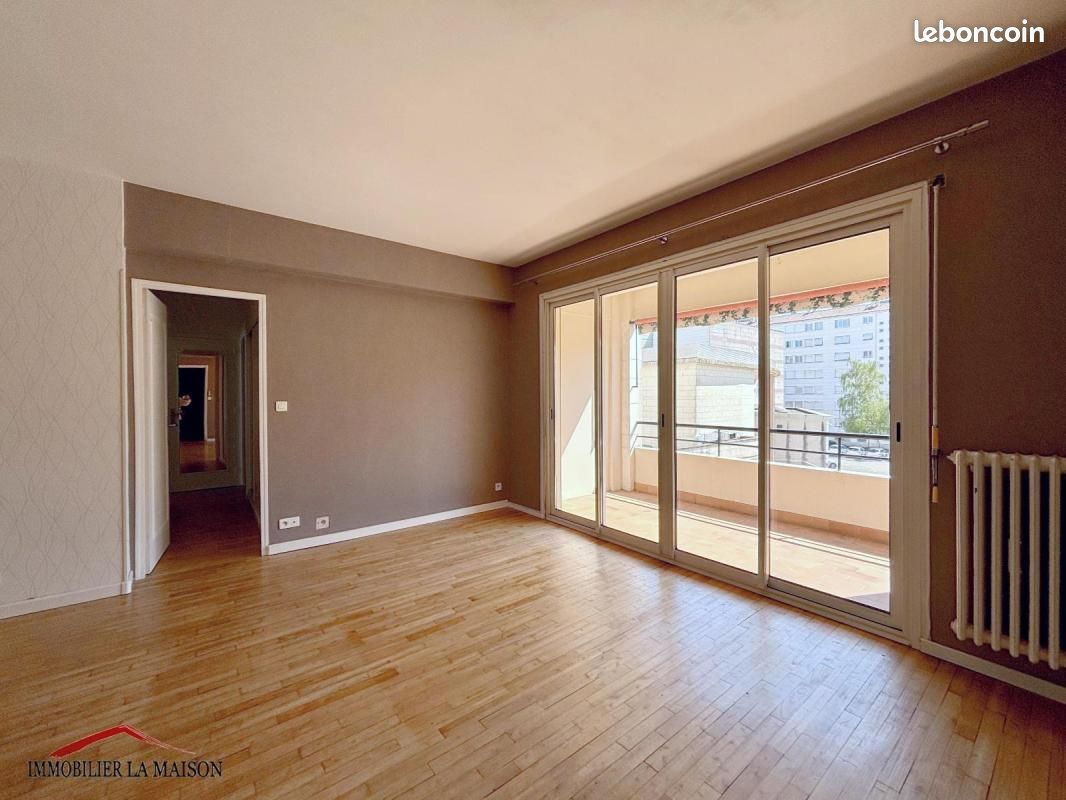 Appartement 4 pièces 90 m² · à Périgueux · 90 m² · 900 €/mois