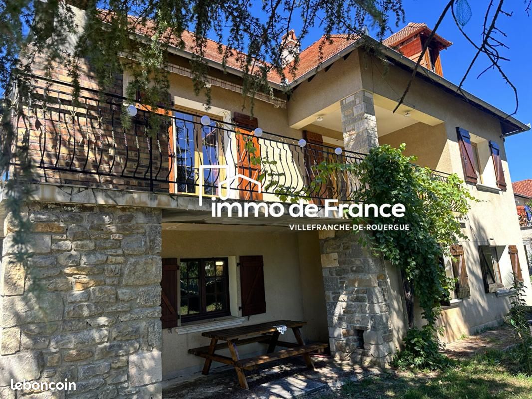 Maison 6 pièces 143 m² · à Villefranche-de-Rouergue · 143 m² · 252 000 €