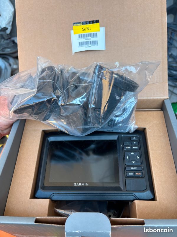 Garmin ECHOMAP UHD2 52cv avec Sonde - Comme neuf (Servi 1 seule fois) (image 1)