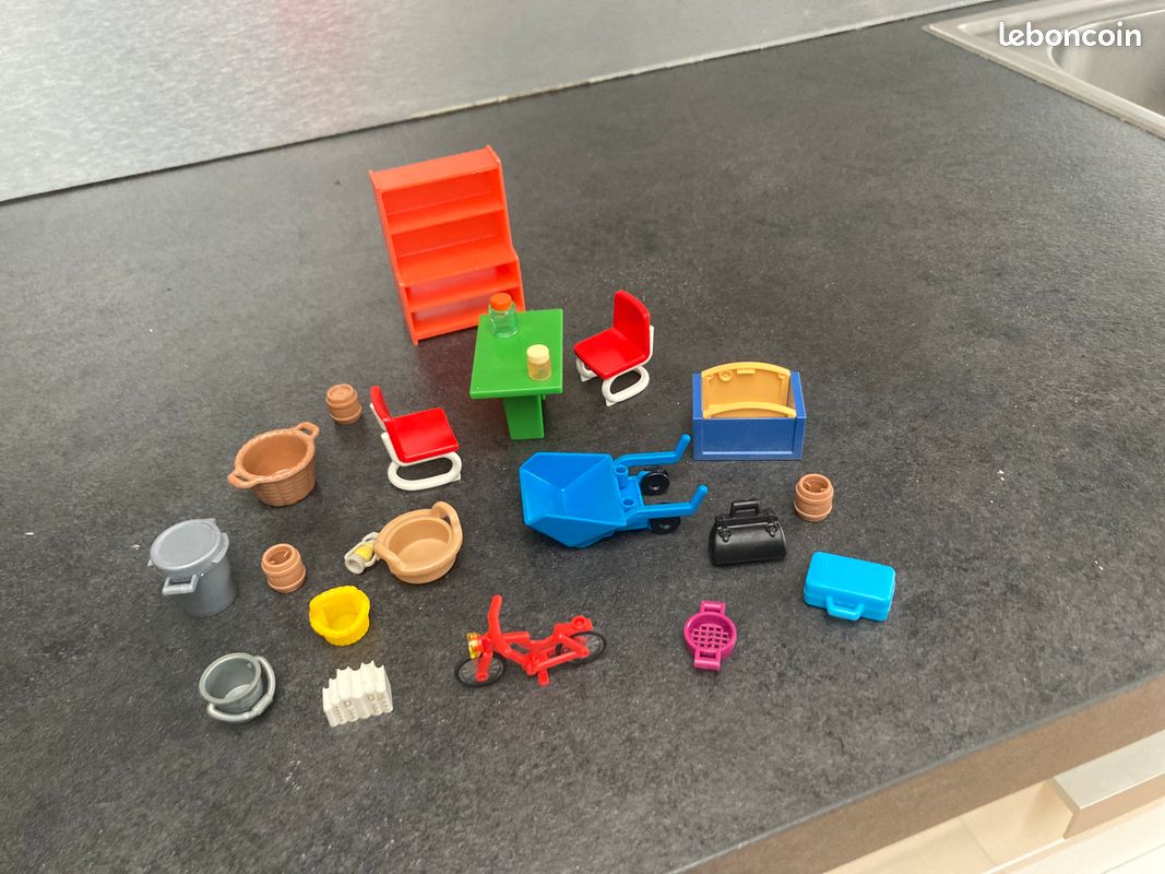Lot De Décors Et Accessoires Playmobil Vrac - Occasion