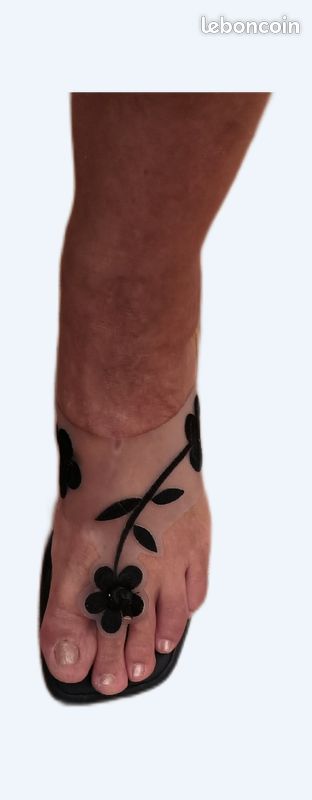Nue pieds (image 1)