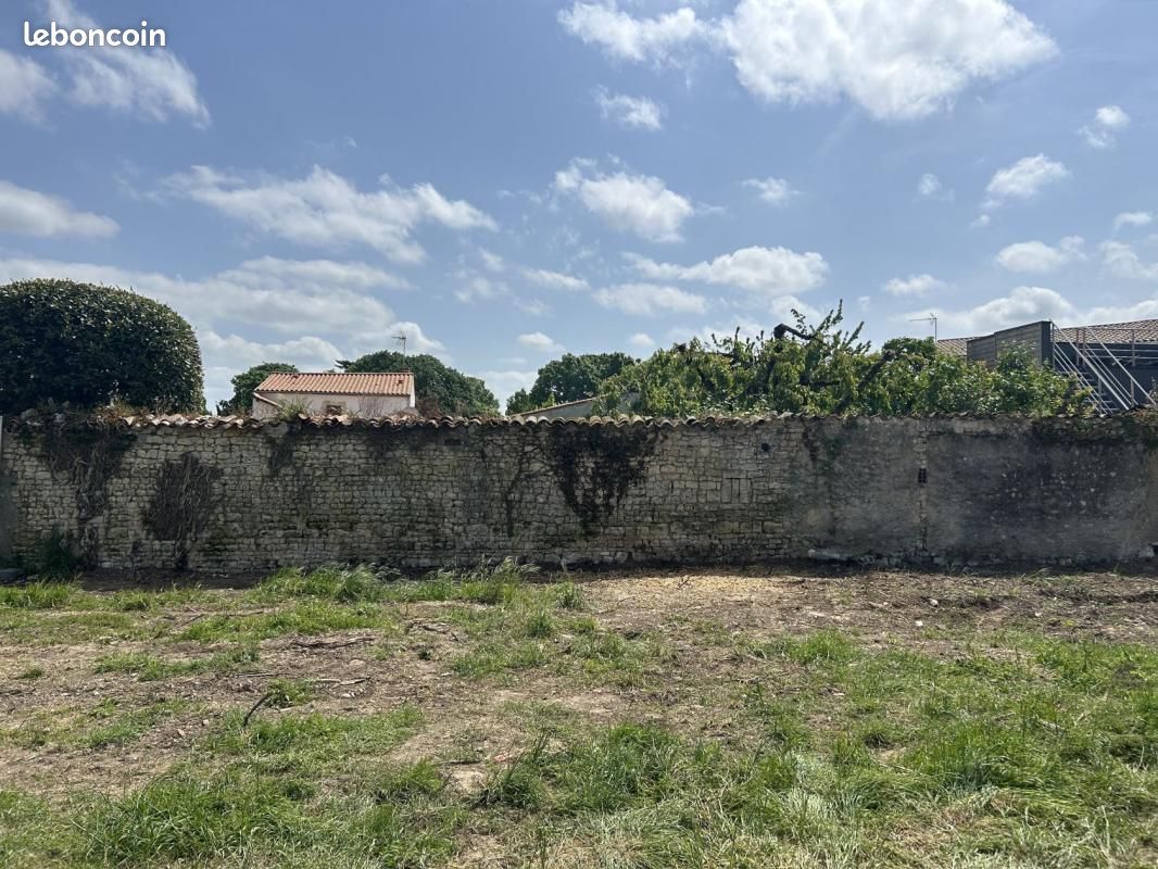 Terrain 249 m² Dompierre Sur Mer · à Dompierre-sur-Mer · 149 800 €