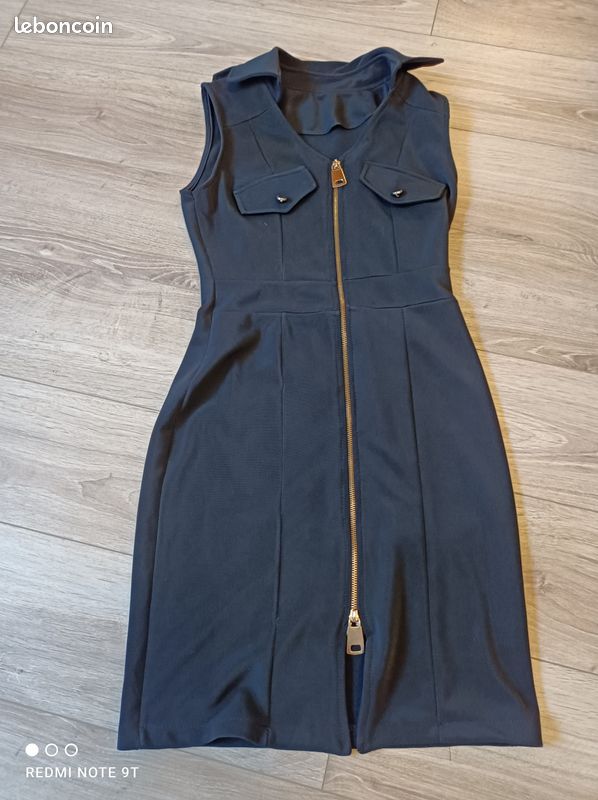 Robe noire 36 (image 1)