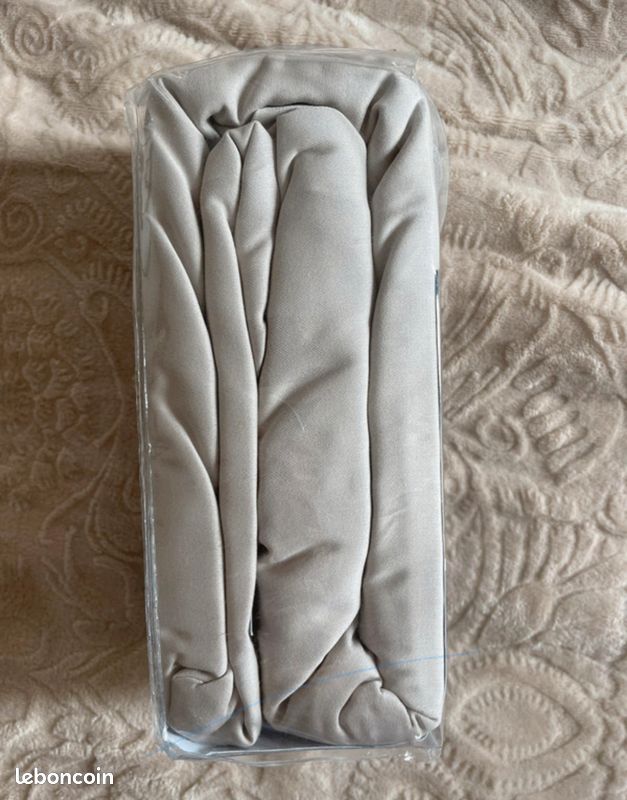 VENDU Drap housse Christian Lacroix (image 6)