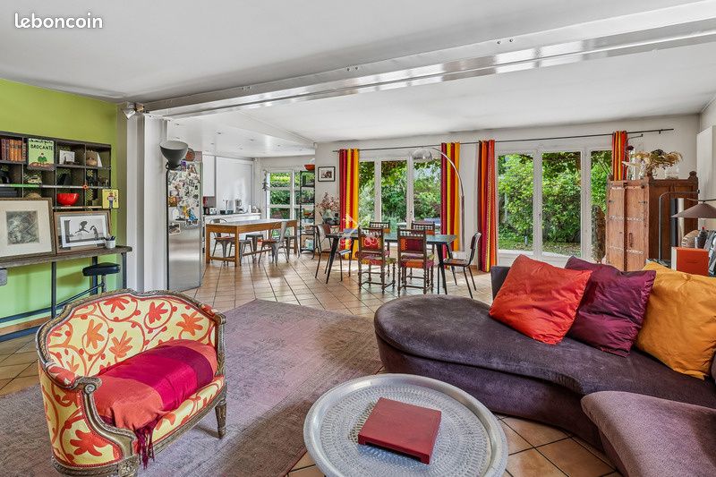 Maison 6 pièces 215 m² · à Maisons-Alfort · 215 m² · 1 090 000 €