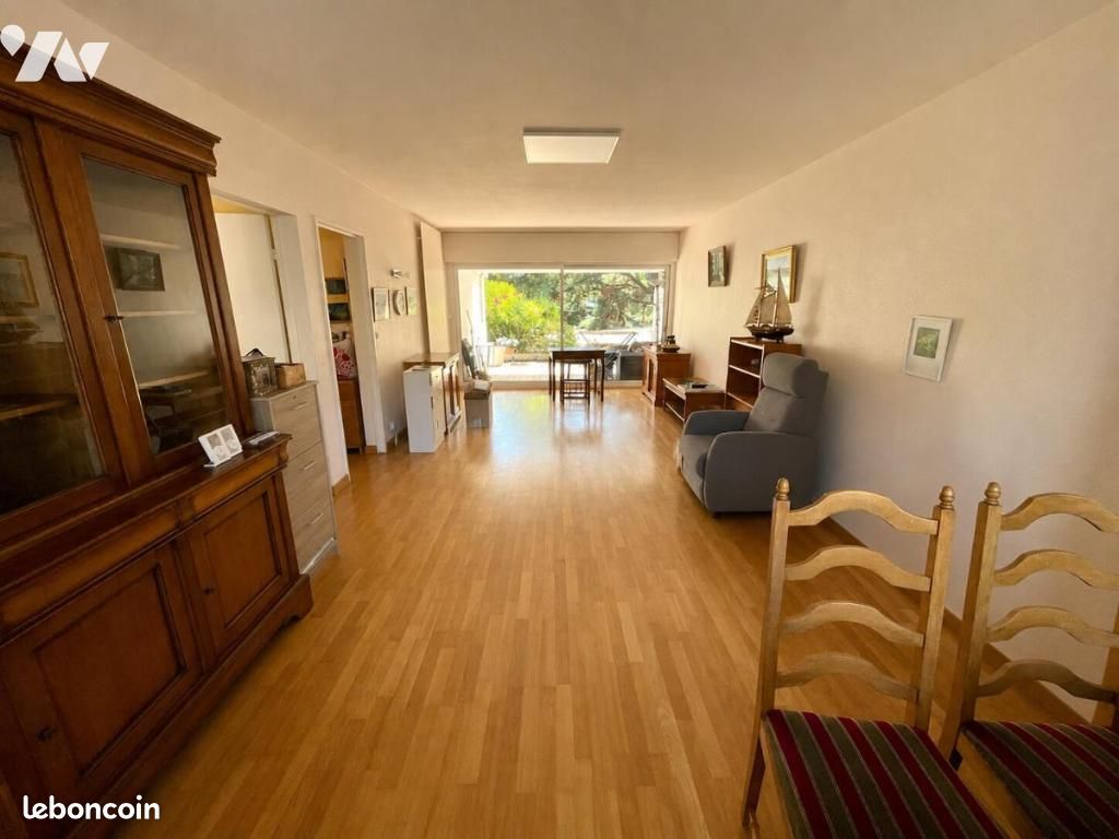 Appartement 4 pièces 100 m² · à Larmor-Plage · 100 m² · 374 400 €