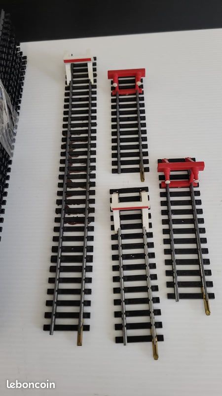 Lot De Rails échelle O Hornby – 6 Droits + 12 Courbes + 2 Petits Droits (occasion, état Moyen)