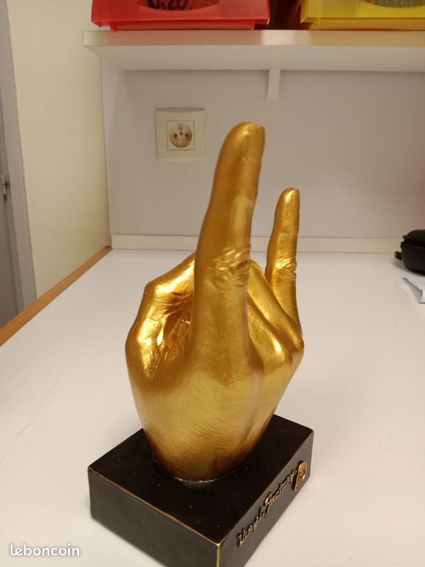 Main or Hellfest vinyl factory (image 2)
