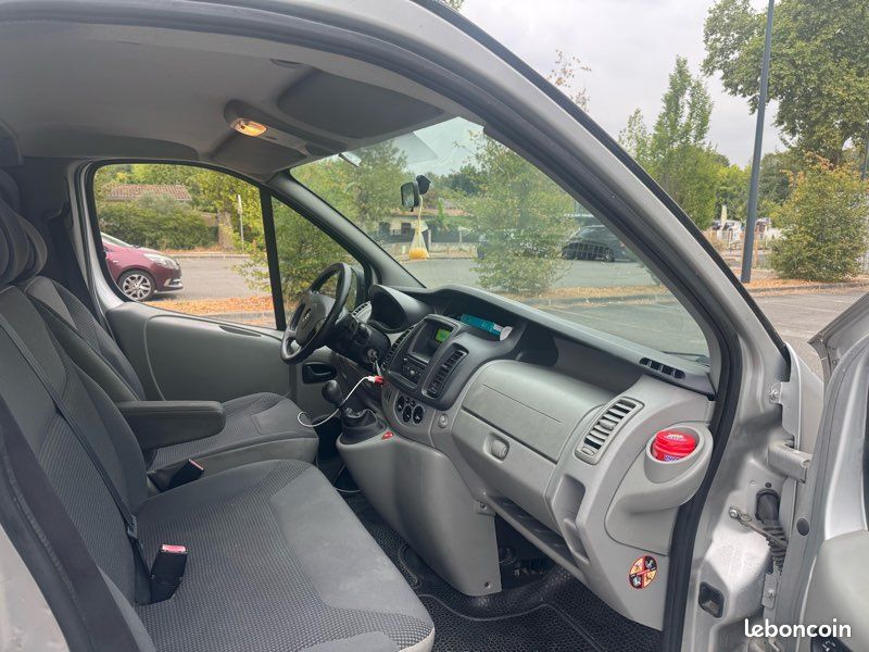 Opel vivaro long ( L2H1) 2.0 CDTI 90 cv / idem Renault trafic (image 3)