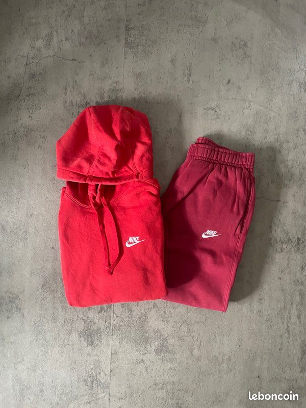 Ensemble Survêtement Nike Club Fleece Rouge/Bordeaux Taille S
