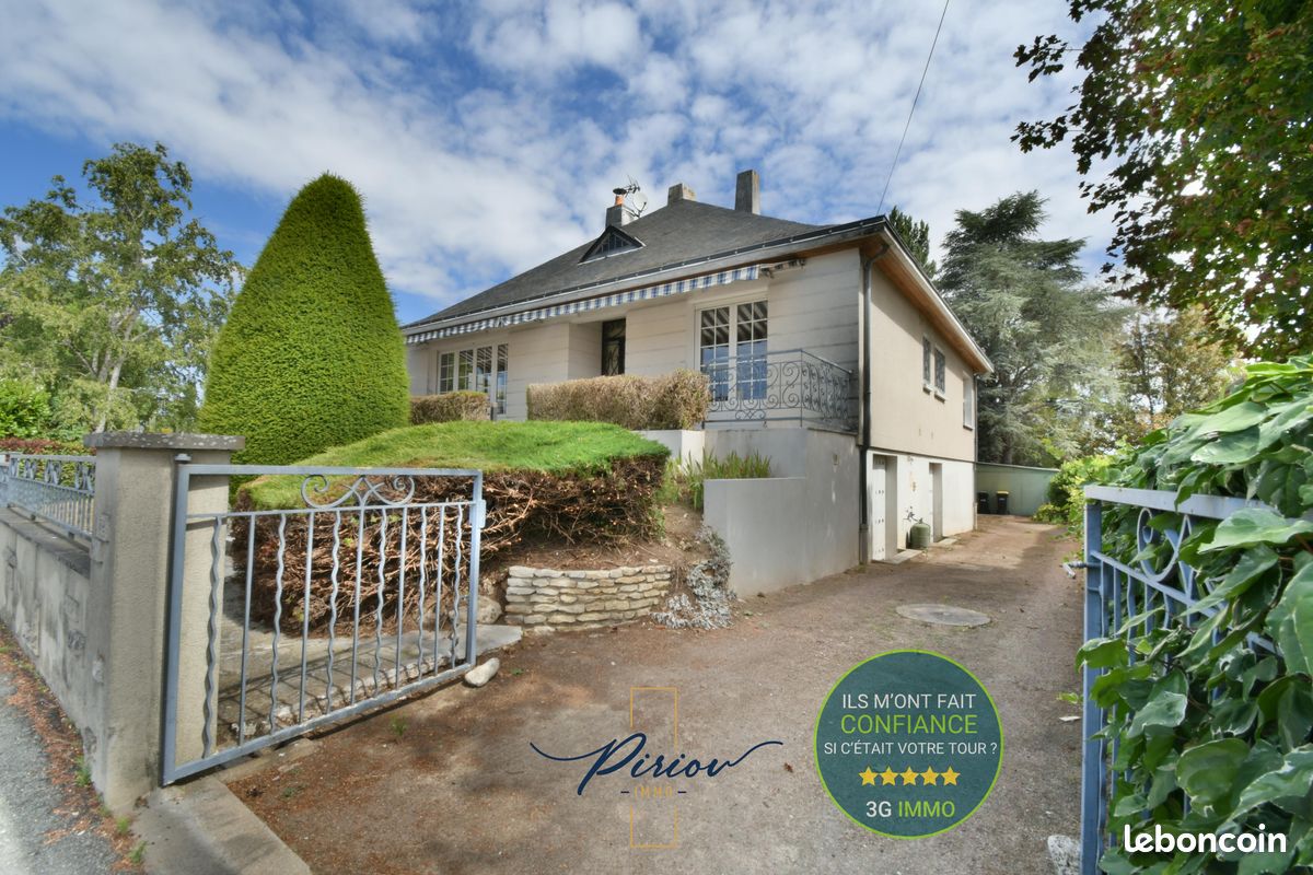 Maison 10 pièces 228 m² · à Doué-en-Anjou · 228 m² · 308 200 €