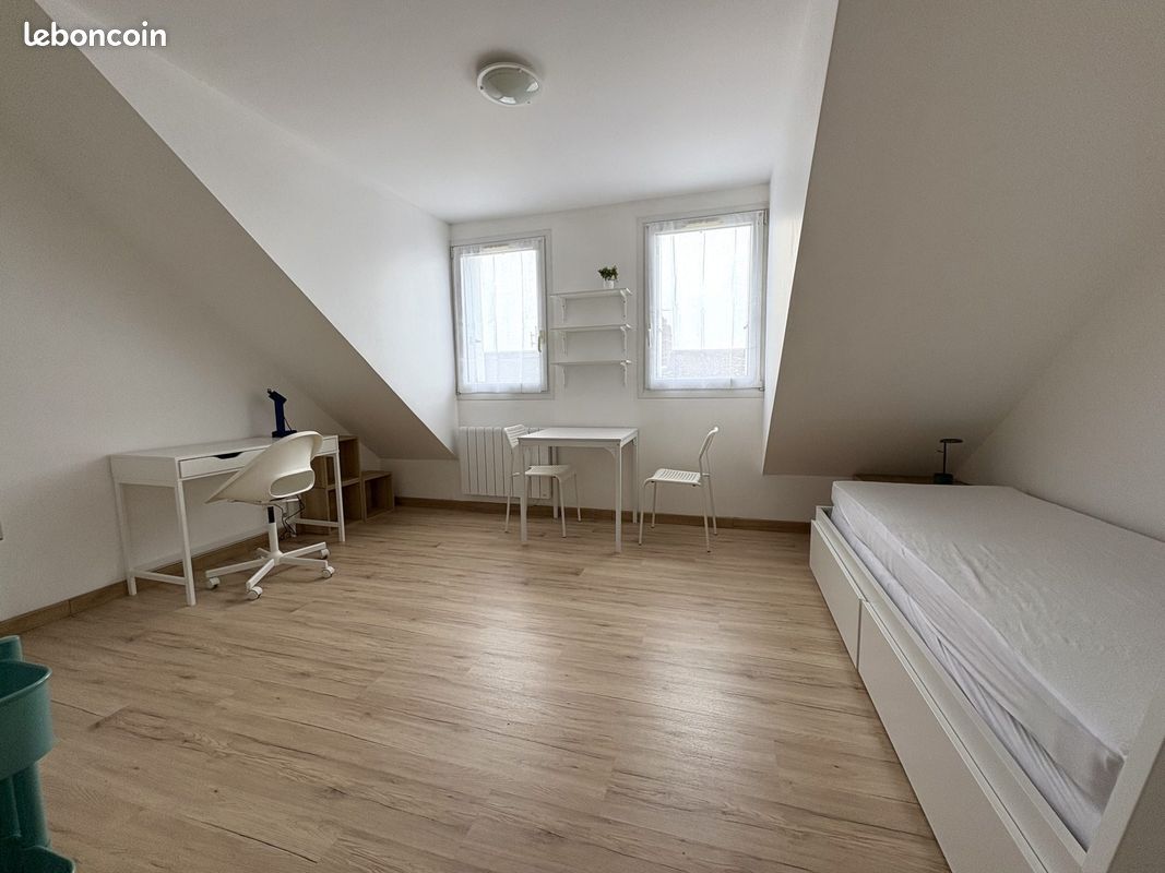 Appartement 1 pièce 18 m² · à Amiens · 18 m² · 490 €