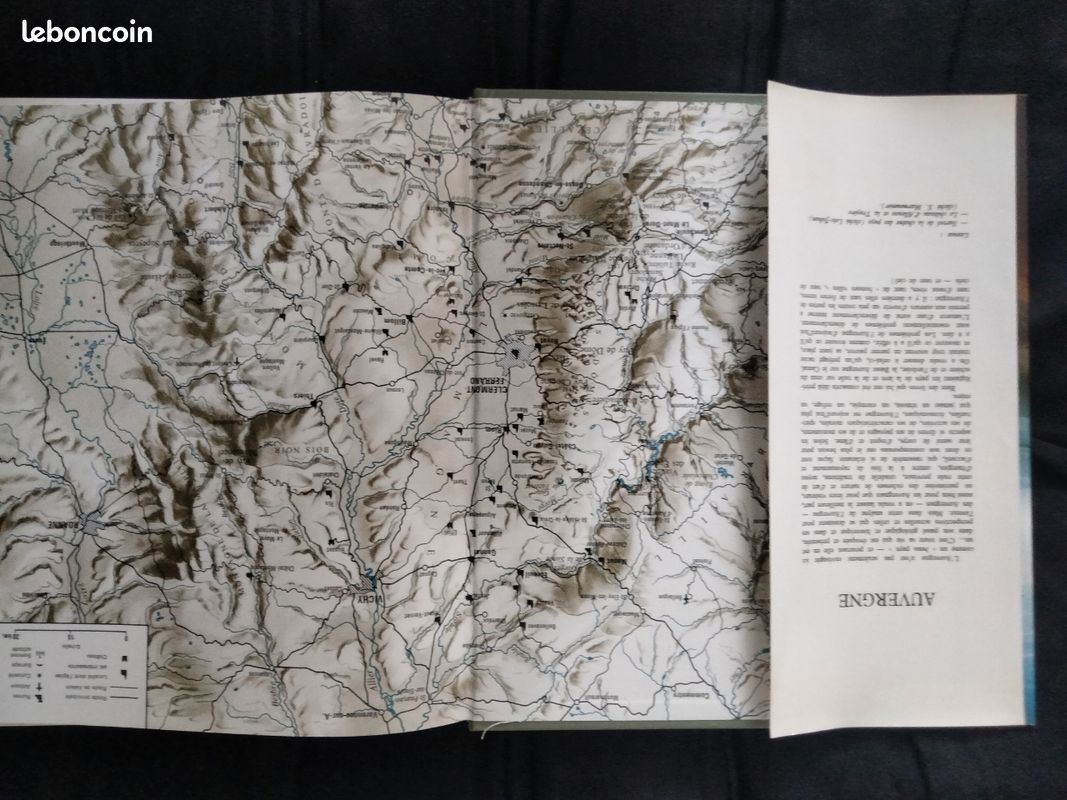 Auvergne de Victor-Henry Debidour et Bernard Plessy (image 3)