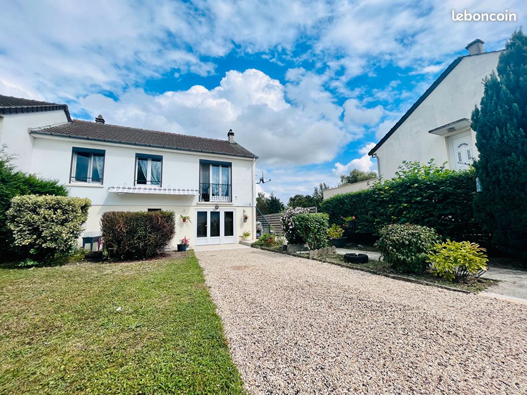 Maison 3 pièces 70 m² · à Chambry · 70 m² · 135 900 €
