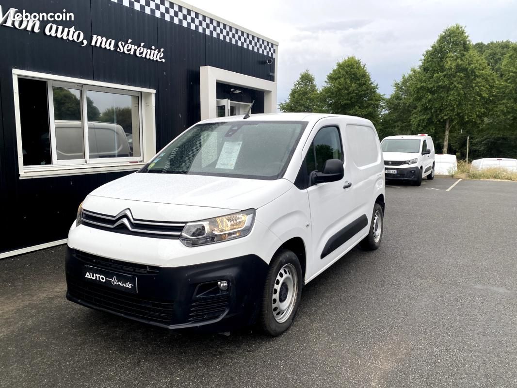 Citroën Berlingo VAN M 1000kg 1.6BlueHDi 100cv S&S Club + GIRAFON (image 15)