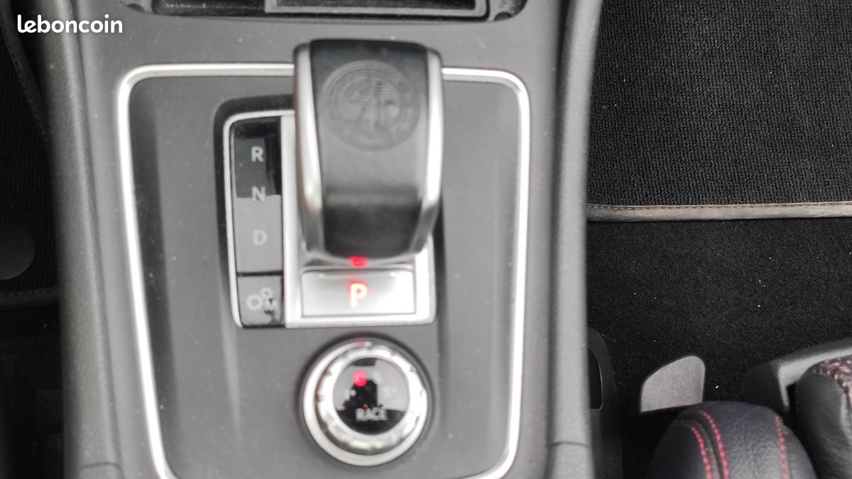 Mercedes CLASSE A 45 AMG 4AMTIC 381CV DCT7 (image 18)