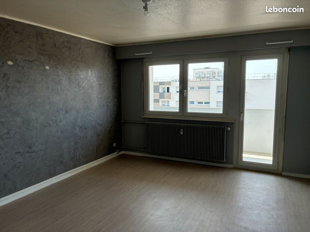 Appartement 4 pièces 92 m² · à Ostwald · 91,6 m² · 979 €/mois