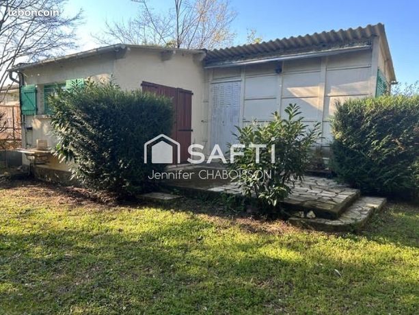 Terrain 632 m² VOUNEUIL-SUR-VIENNE