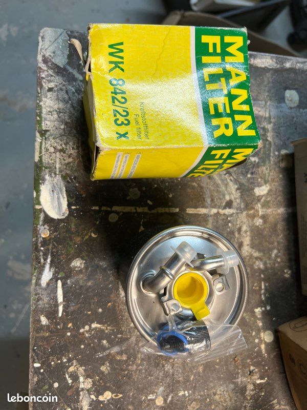 Filtre a gazole Mercedes (image 1)