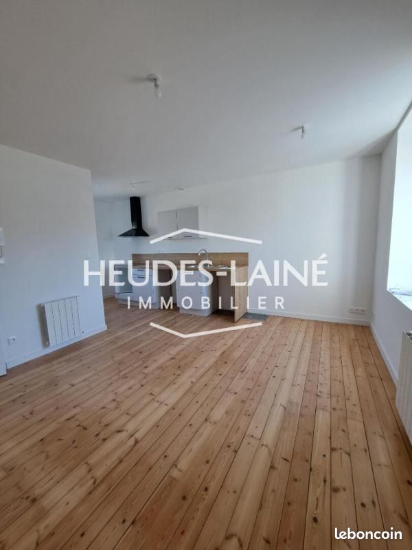 Appartement 2 pièces 35 m² · à Ducey-les Chéris · 35 m² · 460 €/mois