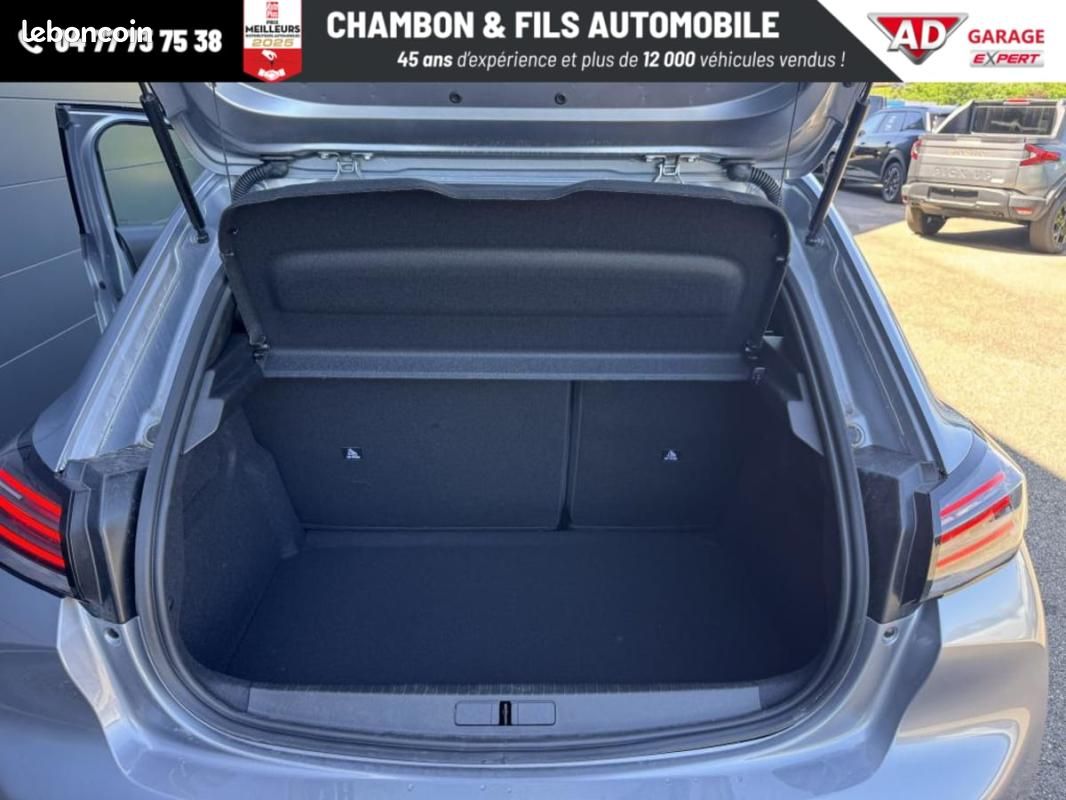 Peugeot 208 Hybrid 110 ch e-DCS6 Allure Pack access (image 8)