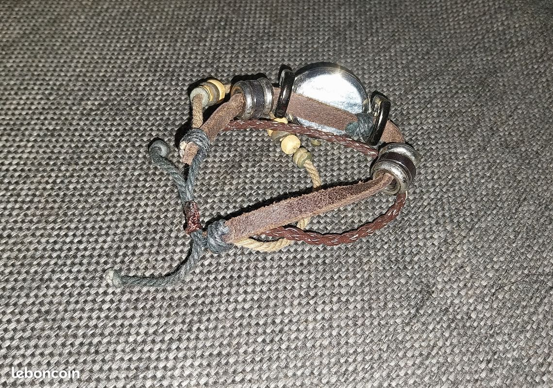 Montre pour femme avec bracelet intégré (image 4)