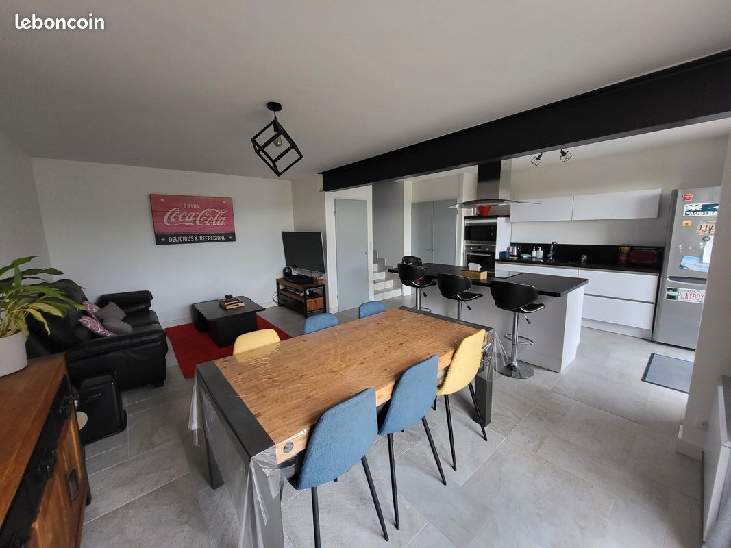 Maison 3 pièces 72 m² · à Trémentines · 72 m² · 725 €