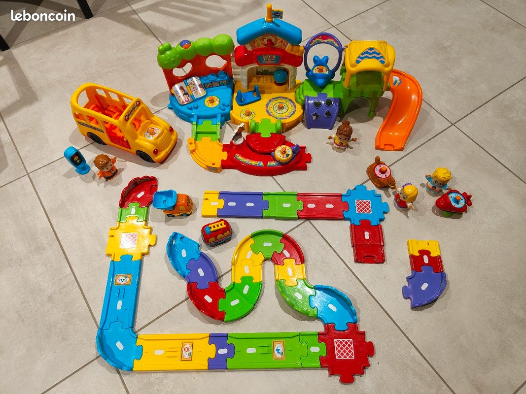 Jouets tut-tut vtech (image 1)