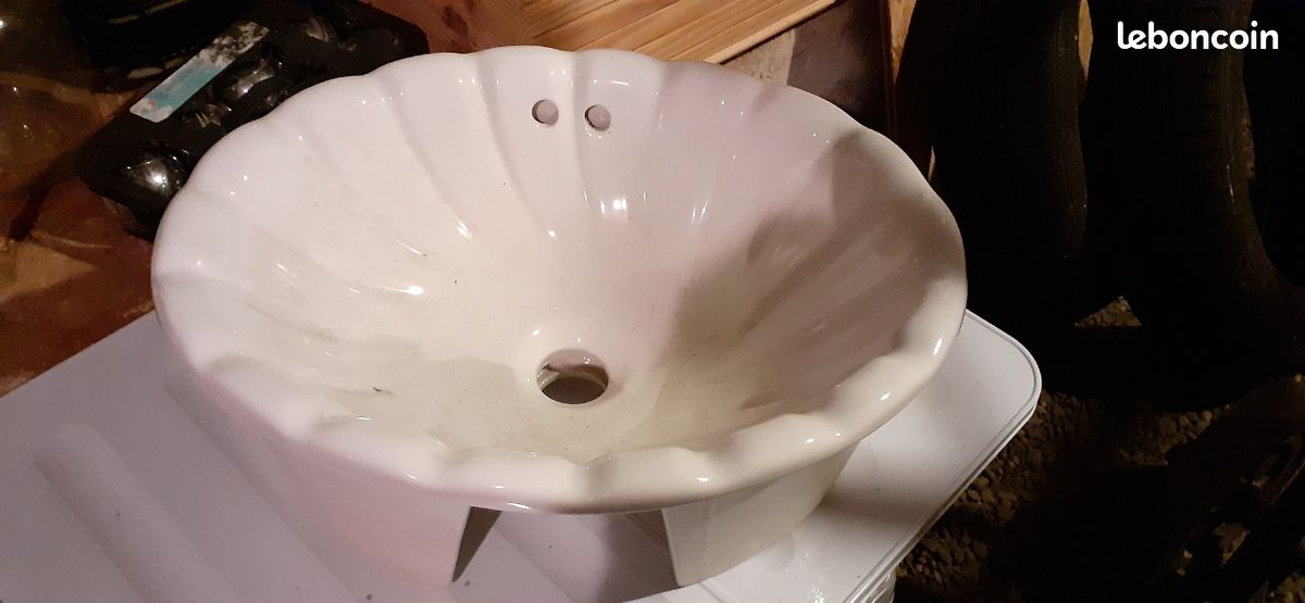 Lavabo (image 1)