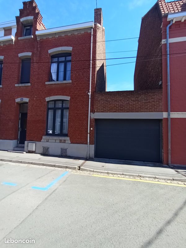 Maison 6 pièces 210 m² · à Béthune · 210 m² · 370 000 €