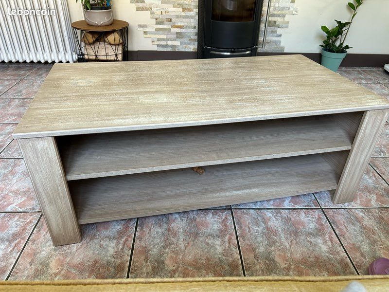 Table basse rectangulaire avec double niveau de rangement (image 1)