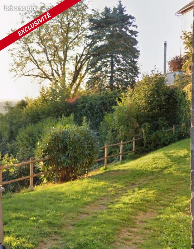Immeuble 179 m² · à Mur-de-Barrez · 179 m² · 115 000 €