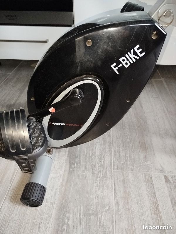 Vélo d'appartement (image 4)