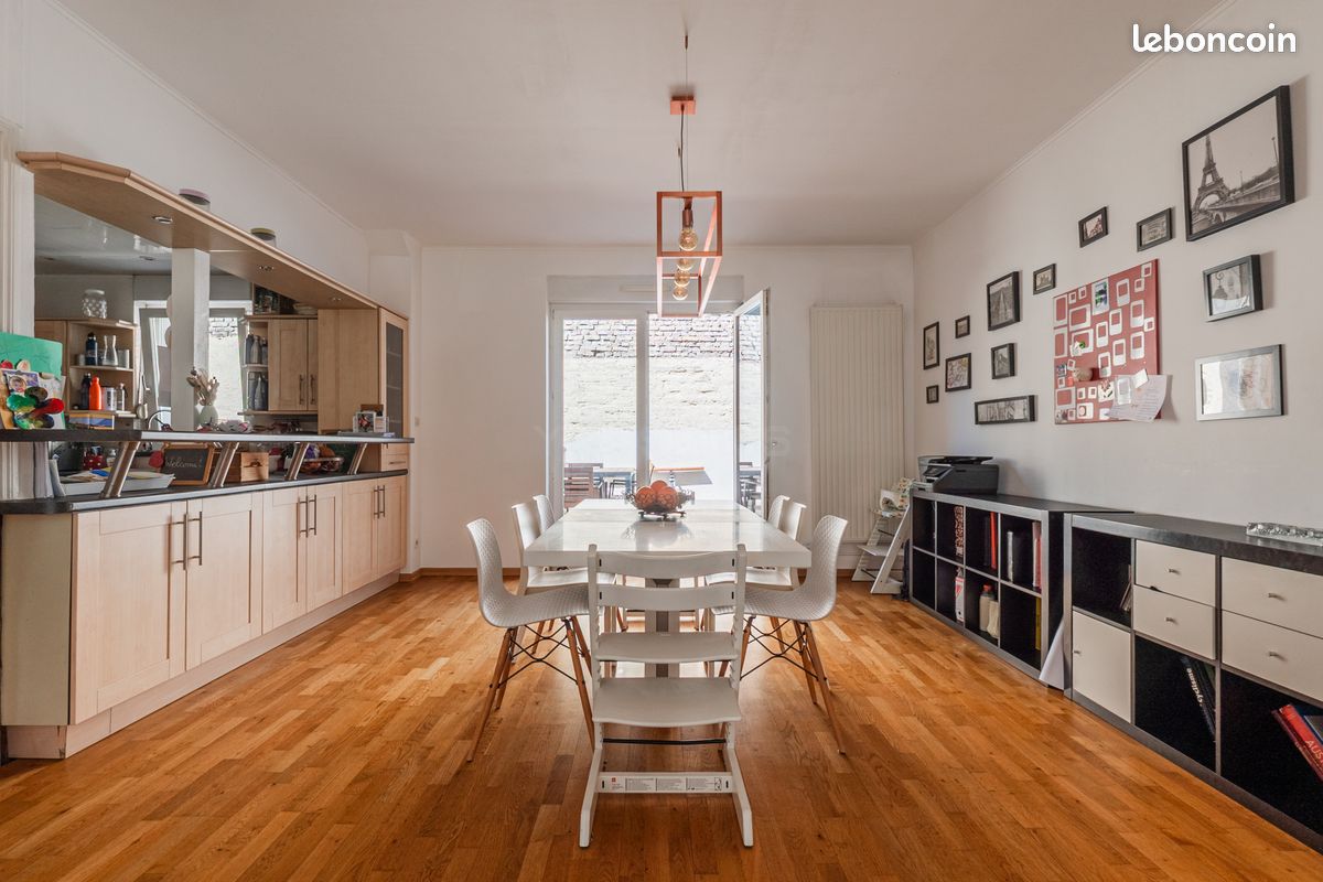 Maison 6 pièces 216 m² · à Schiltigheim · 216 m² · 650 000 €