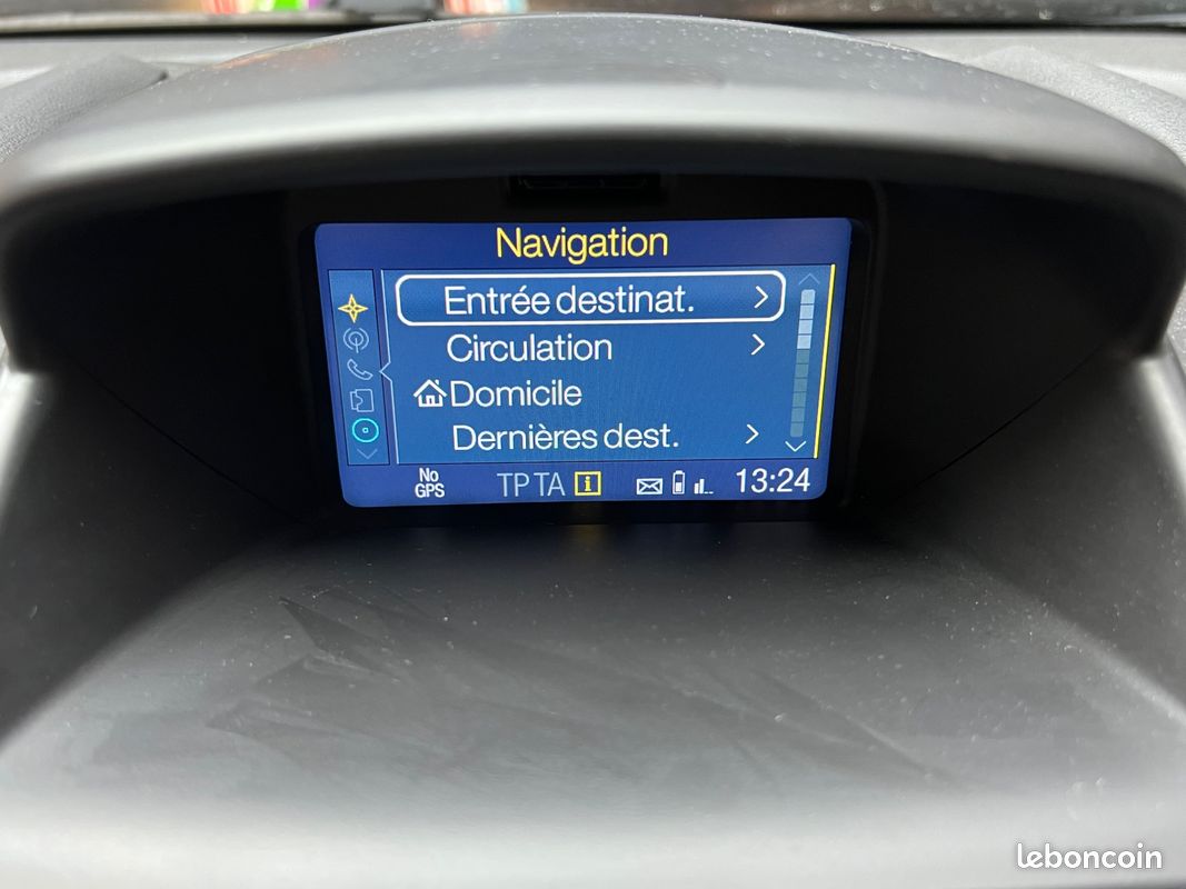 Ford fiesta 1.0 scti 100 titanium - gps - bluetooth - clim auto - suivi entretien - faible kilometrage (image 9)
