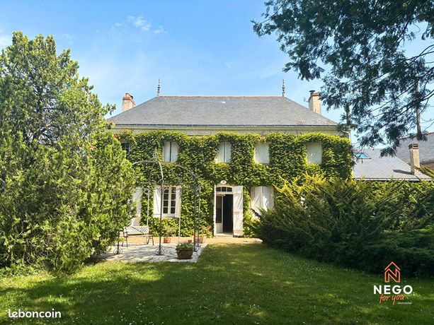 Maison 10 pièces 200 m²