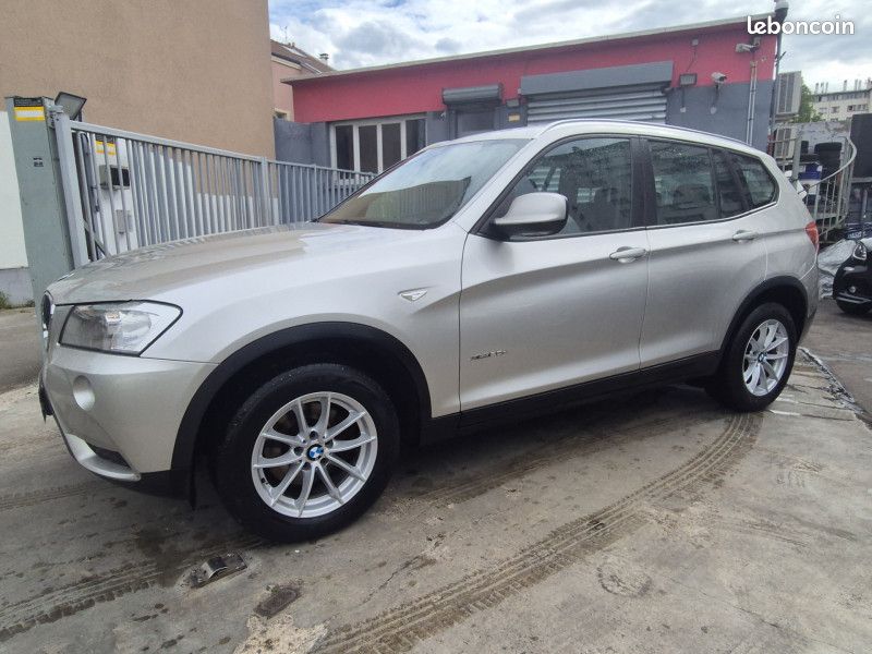 Bmw X3 (F25) XDRIVE20DA 184CH CONFORT (image 1)