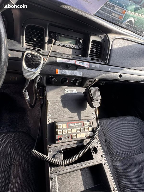 Ford crown victoria 4.6 v8 (image 8)