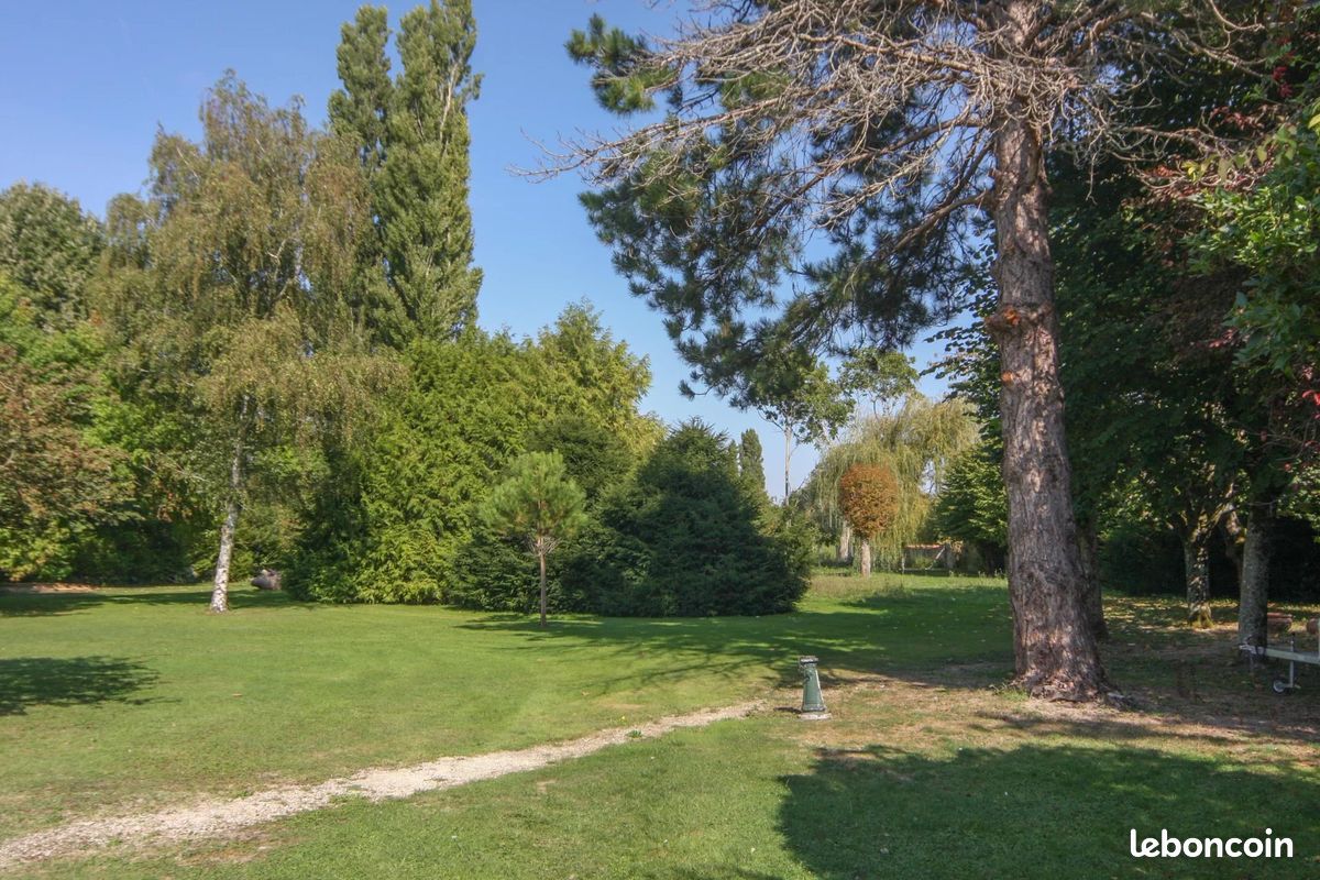 Maison 10 pièces 250 m² (image 2)