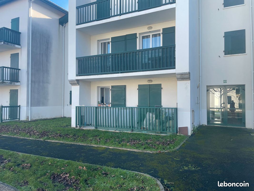 Appartement 2 pièces 49 m² - Urrugne 64122 (image principale 0)