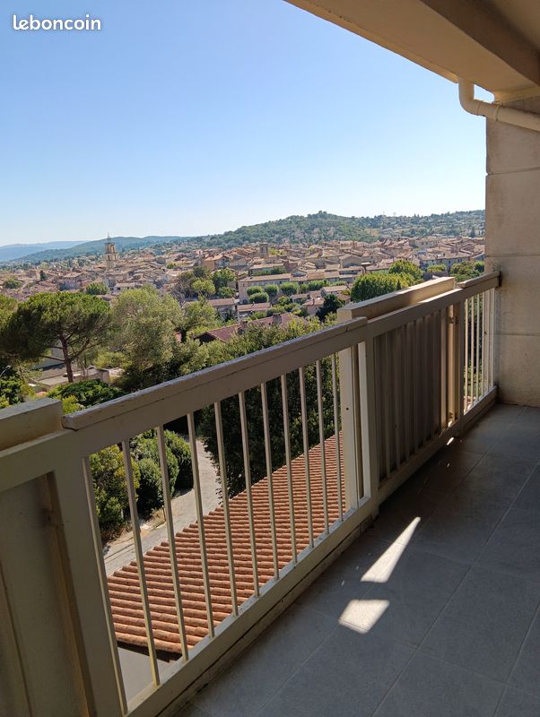 Appartement 4 pièces 75 m² · à Manosque · 75 m² · 117 000 €