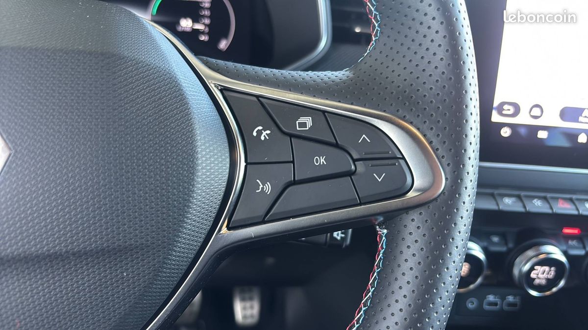 Renault clio tce 90 ch gsr2 esprit alpine (image 28)