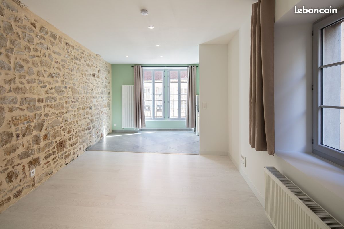Appartement 1 pièce 28 m² · à Dole · 28 m² · 480 €/mois